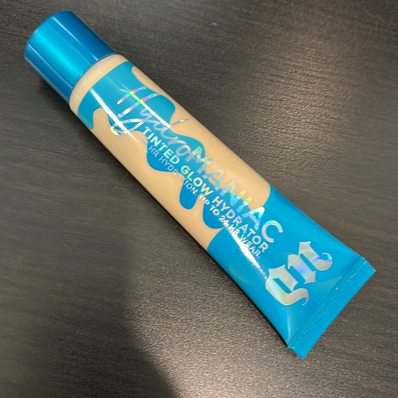 Hydro Maniac tinted glow hydrator, Urban Decay - Picture 1 of 10